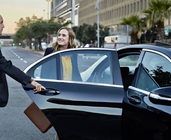 Chauffeur Services at Melbourne Airport Chauffeur Services Melbourne Airport